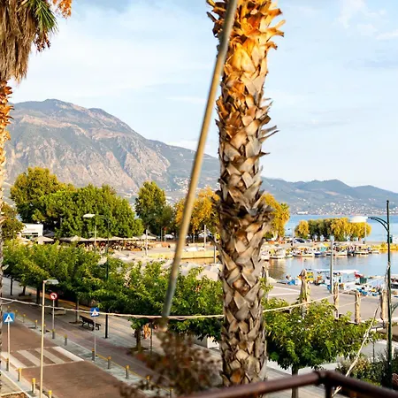 Grand Luxury Seafront Appartement *