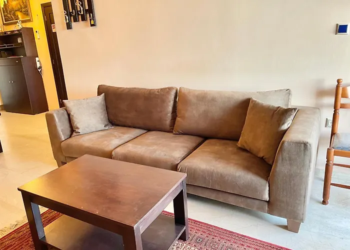 Grand Luxury Seafront