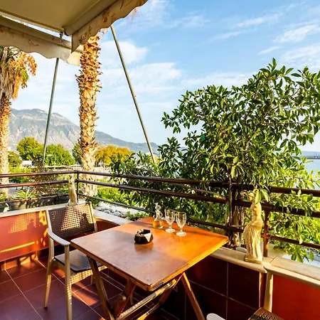 Apartment Grand Luxury Seafront Kalamata