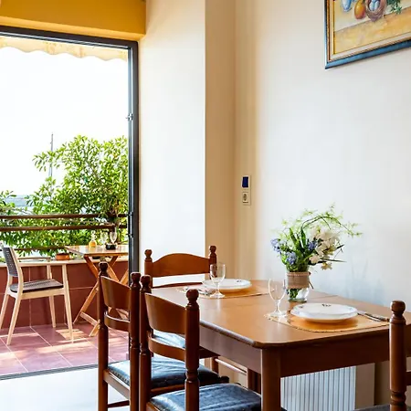 Apartment Grand Luxury Seafront Kalamata