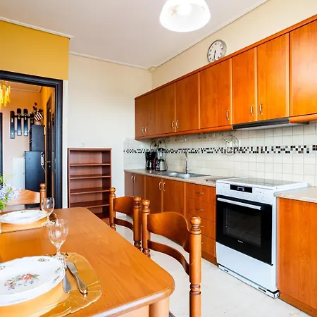Апартаменты Grand Luxury Seafront *