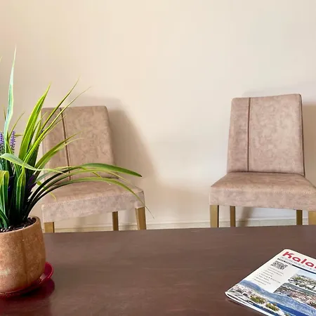 Grand Luxury Seafront * Kalamata