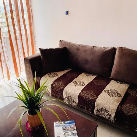 Grand Luxury Seafront