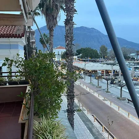 Grand Luxury Seafront