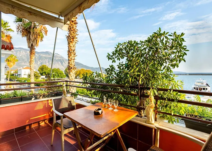Lejlighed Grand Luxury Seafront Kalamata